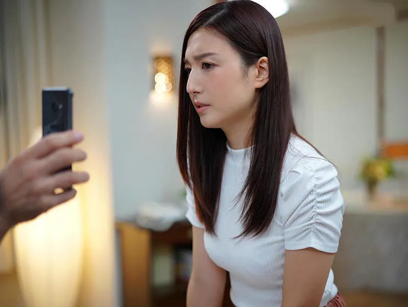 Vợ ngoại tình bị anh xã bắt quả tang và cái kết jav