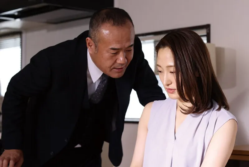 Gã chồng dính bẫy của tiền bối mất vợ lúc nào không hề hay biết